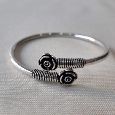Oxidized Flower shape silver kada