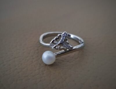 Cz butterfly pearl silver ring