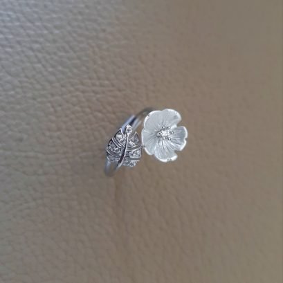 MOP leaf silver ring
