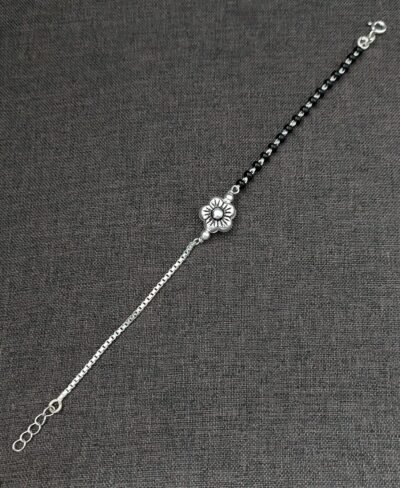 Floral  Silver Hand Mangalsutra/Nazariya