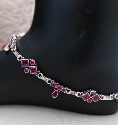 Ruby Cut Stone Silver Payal