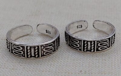 Oxidised silver toe rings