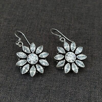 White floral kundan silver earings