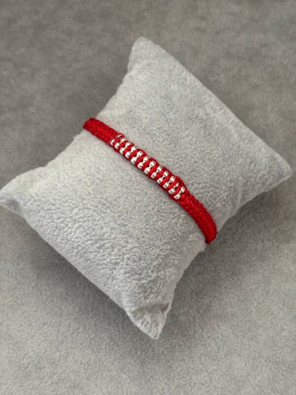 Premium silver rakhi for brother – Pure silver with detailed craftsmanship