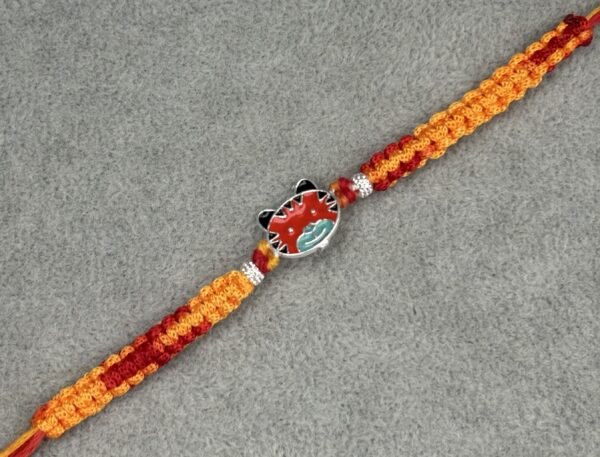 Premium silver rakhi for brother – Pure silver with detailed craftsmanship