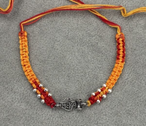 Premium silver rakhi for brother – Pure silver with detailed craftsmanship