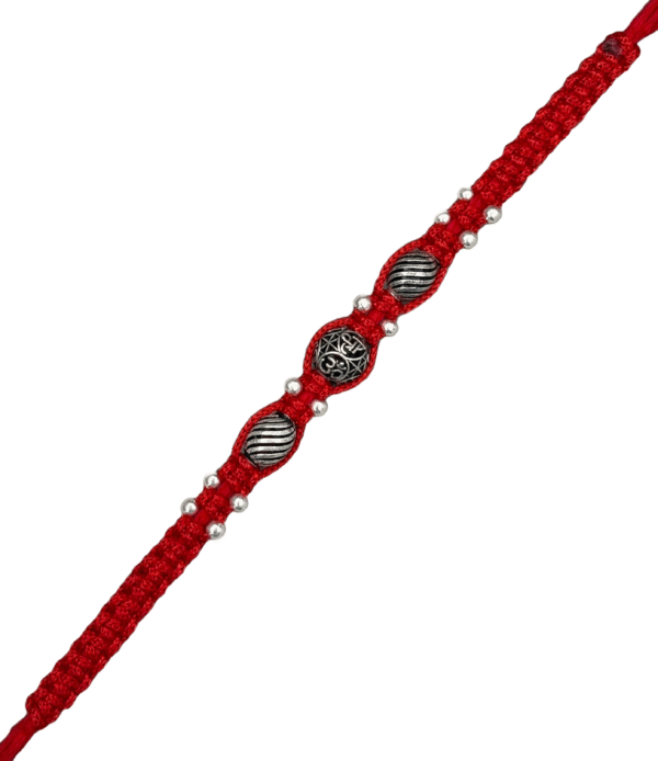 Premium silver rakhi for brother – Pure silver with detailed craftsmanship