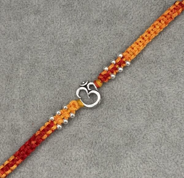Premium silver rakhi for brother – Pure silver with detailed craftsmanship