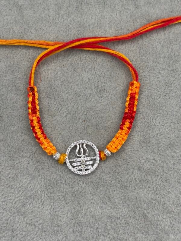 Premium silver rakhi for brother – Pure silver with detailed craftsmanship