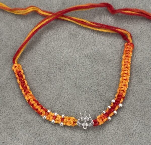 Premium silver rakhi for brother – Pure silver with detailed craftsmanship