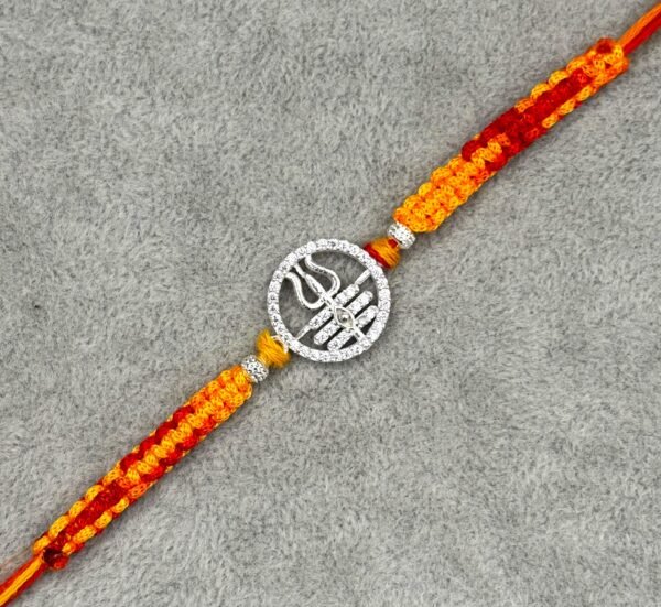 Premium silver rakhi for brother – Pure silver with detailed craftsmanship