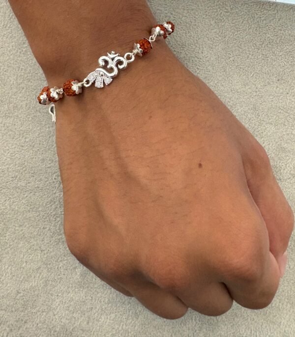 om silver Rudraksha Bracelet - Image 3