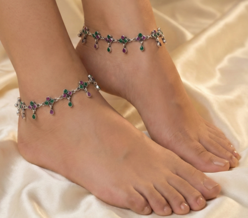 Multi stone dangle silver payal