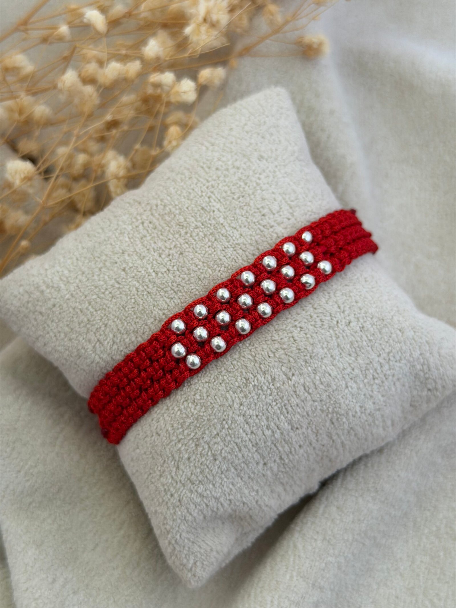 22 ball wide strip moli silver rakhi