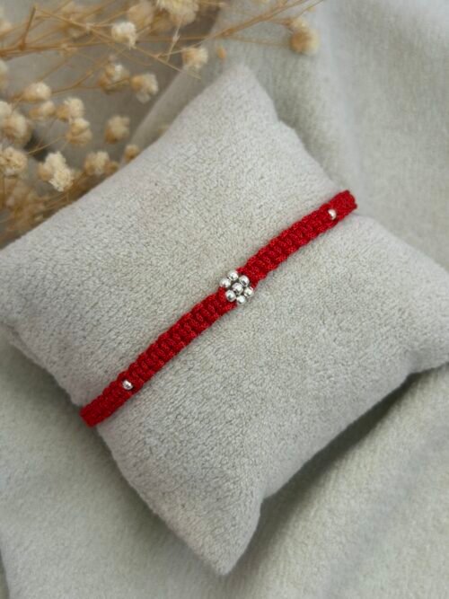 floral red silver rakhi