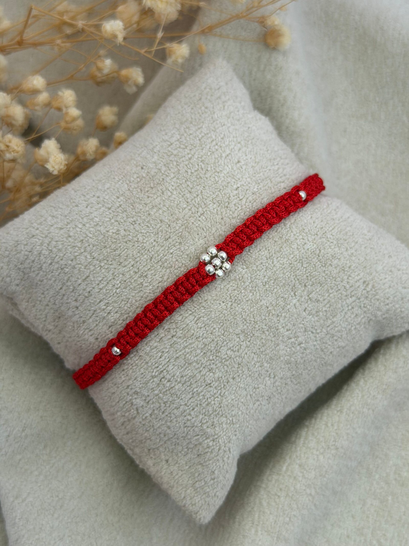floral red silver rakhi